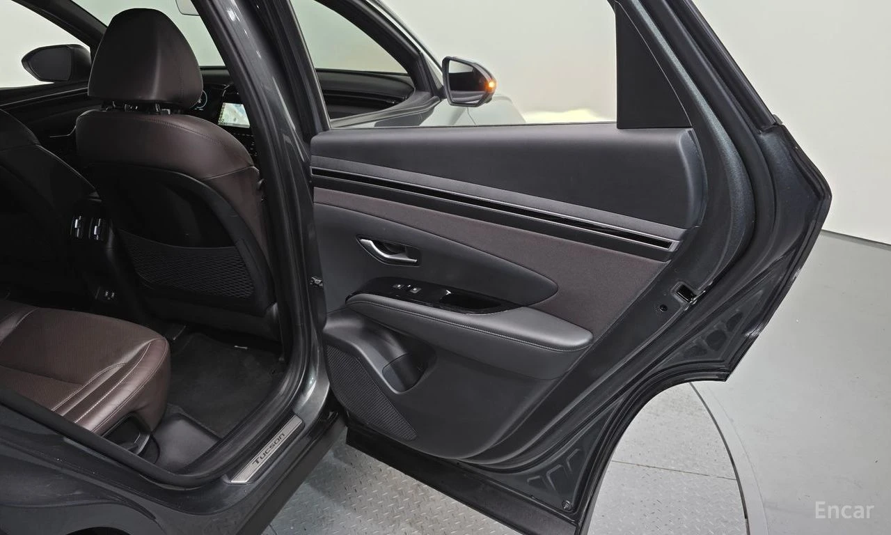 Hyundai Tucson INSPIRATION* DIGITAL* 360CAMERA* DRIVE-ASSIST* , снимка 15 - Автомобили и джипове - 54765972
