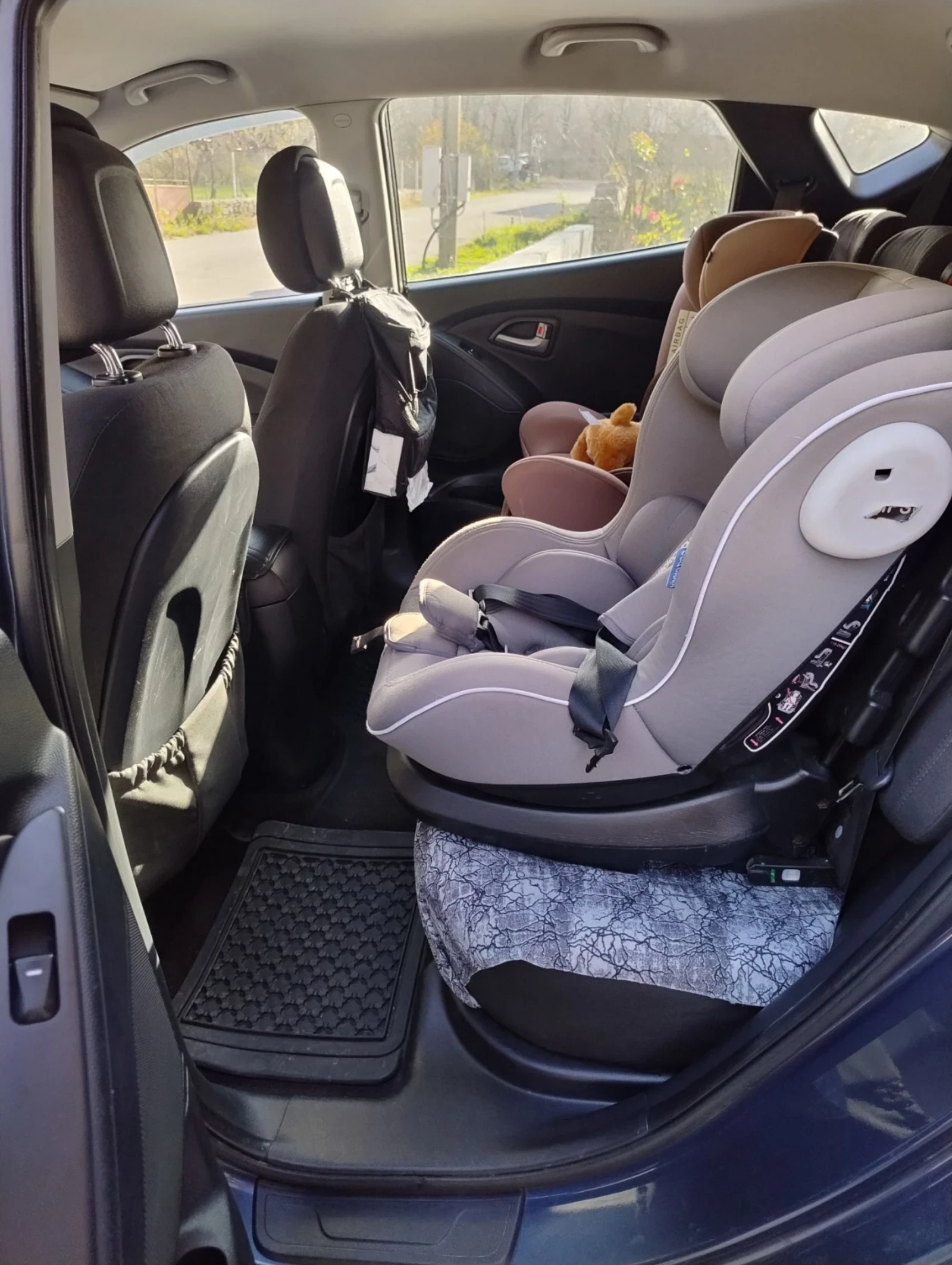 Hyundai IX35, снимка 3 - Автомобили и джипове - 55142840