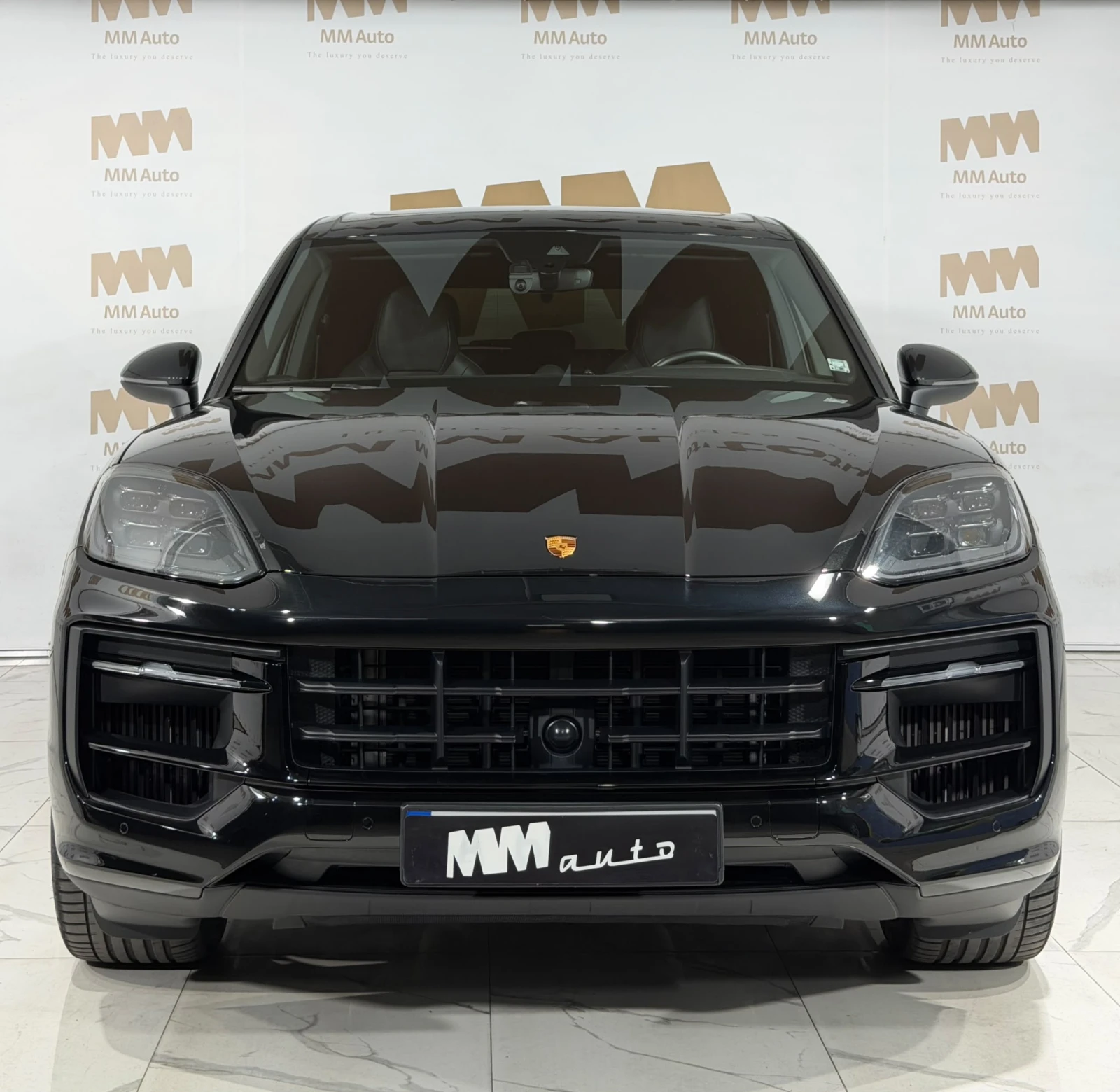 Porsche Cayenne E-Hybrid* BOSE* Chrono* PANO* 360, снимка 4 - Автомобили и джипове - 56166207