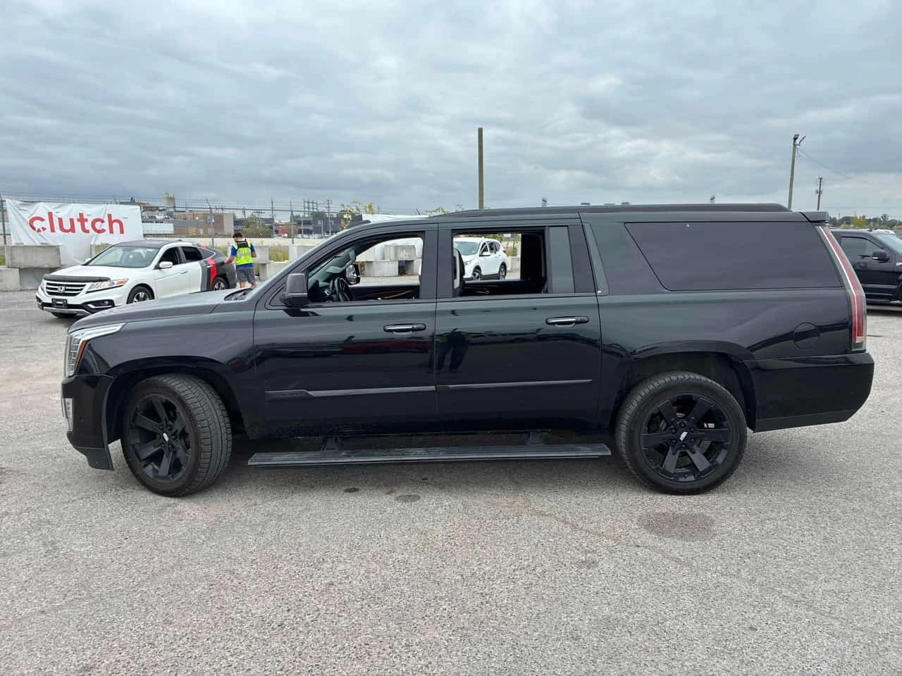 Cadillac Escalade * 4WD 4dr Premium Luxury* АВТОКРЕДИТ* , снимка 2 - Автомобили и джипове - 56289014