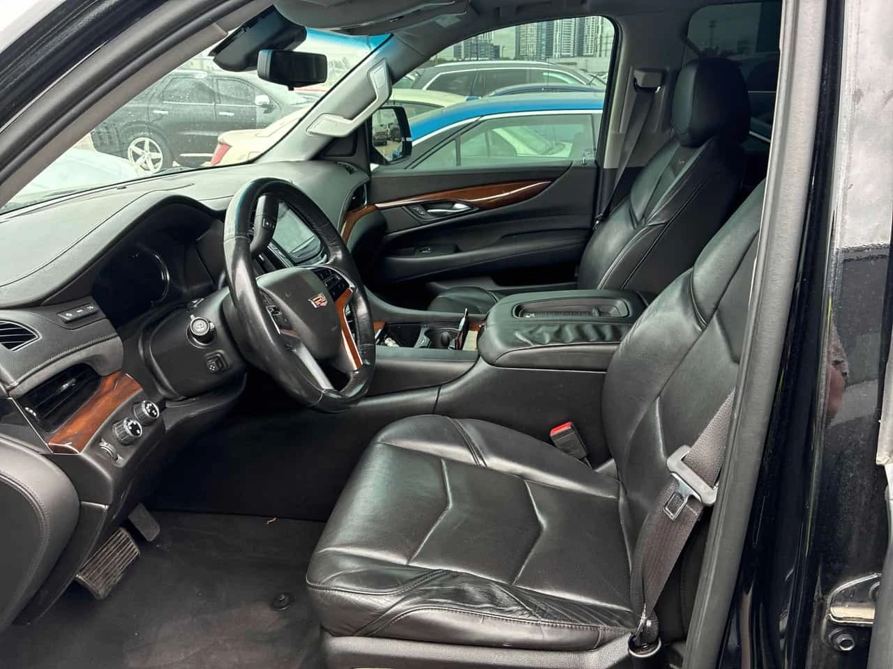 Cadillac Escalade * 4WD 4dr Premium Luxury* АВТОКРЕДИТ* , снимка 10 - Автомобили и джипове - 56289014