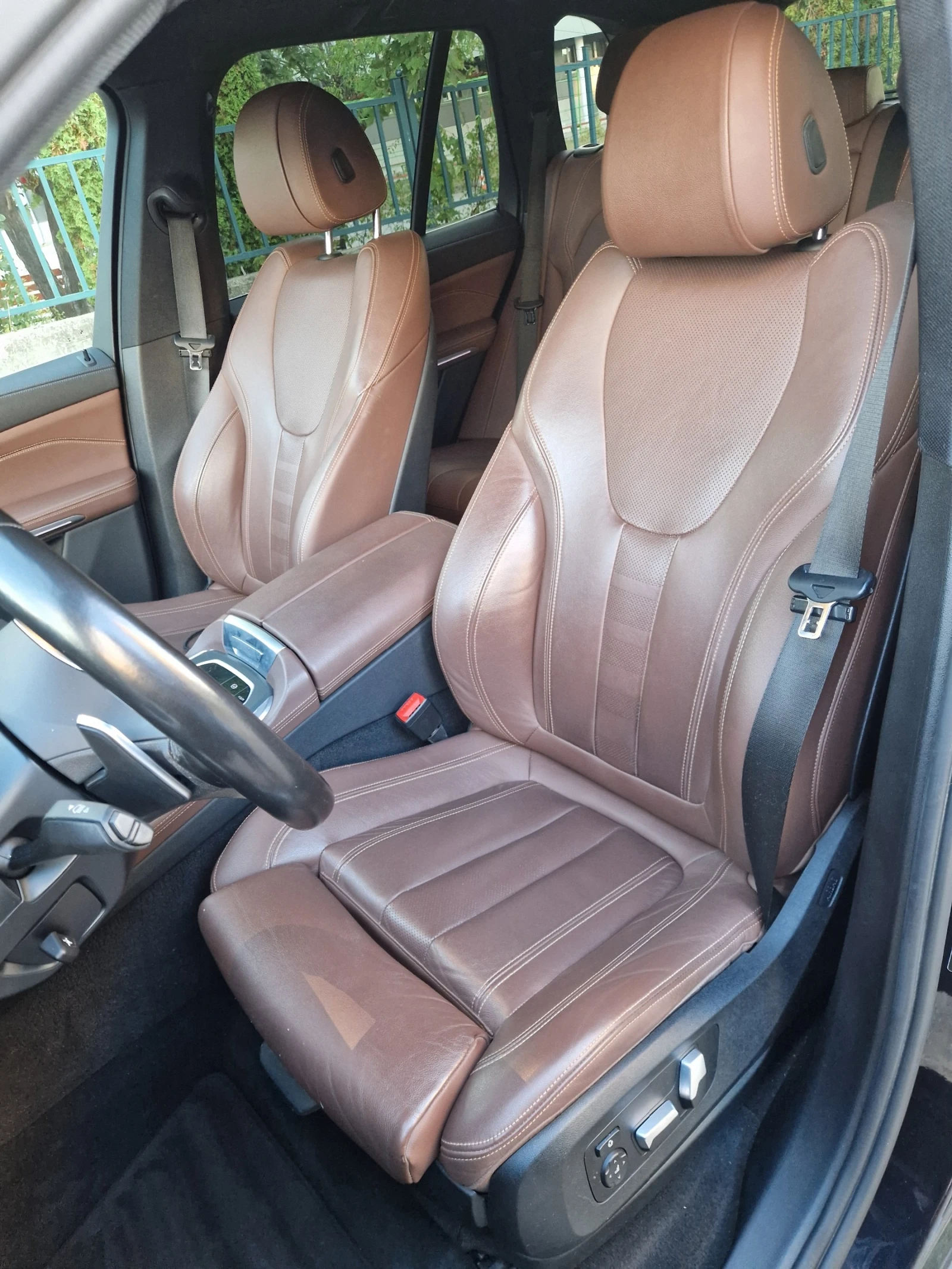 BMW X5 40d M-pack, снимка 8 - Автомобили и джипове - 56353823