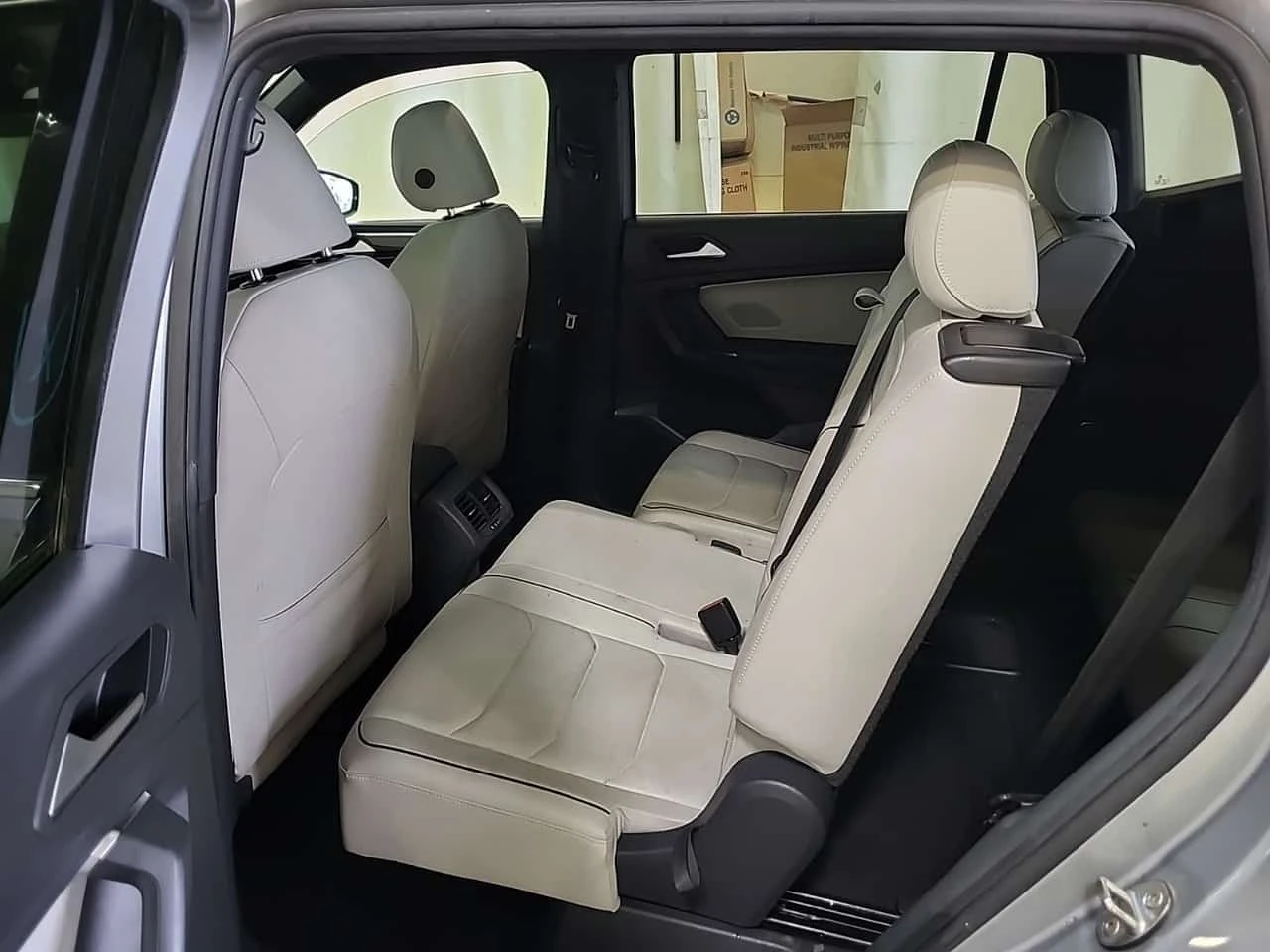 VW Tiguan * HIGHLINE * CARFAX * , снимка 13 - Автомобили и джипове - 56623265