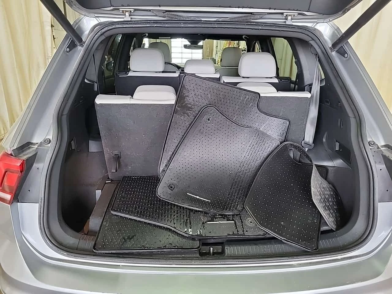 VW Tiguan * HIGHLINE * CARFAX * , снимка 15 - Автомобили и джипове - 56623265