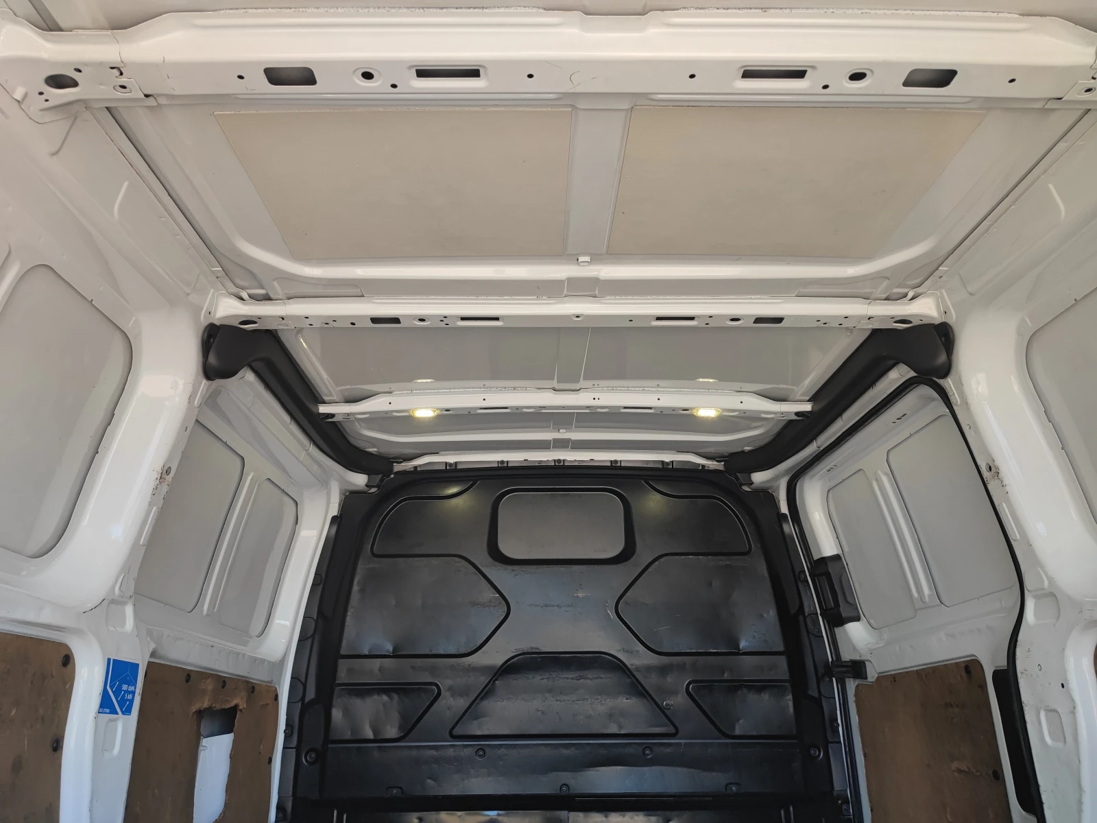 Ford Transit Custom 2.2D-125ks-6sk-ПАРКТРОНИК, снимка 16 - Бусове и автобуси - 54928986