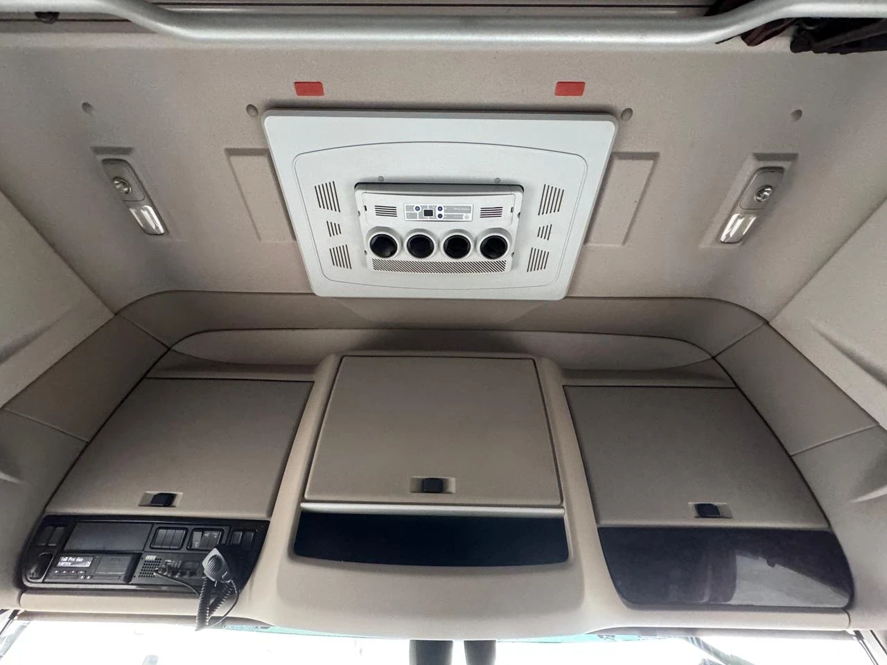 Daf Xf-480, снимка 11 - Камиони - 54172886