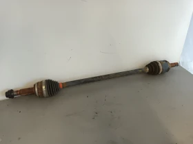 Полуоска задна лява Тойота рав4 2.2дкат 