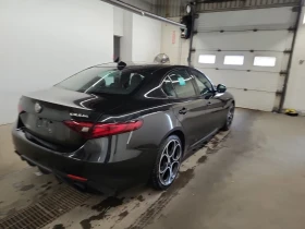 Alfa Romeo Giulia VELOCE/AWD/H&K/Distronic, снимка 4