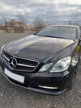 Mercedes-Benz E 250, снимка 1 - Автомобили и джипове - 45515506