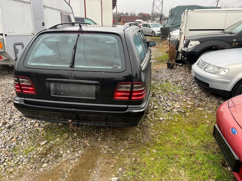 Mercedes-Benz E 270, снимка 4 - Автомобили и джипове - 48267563