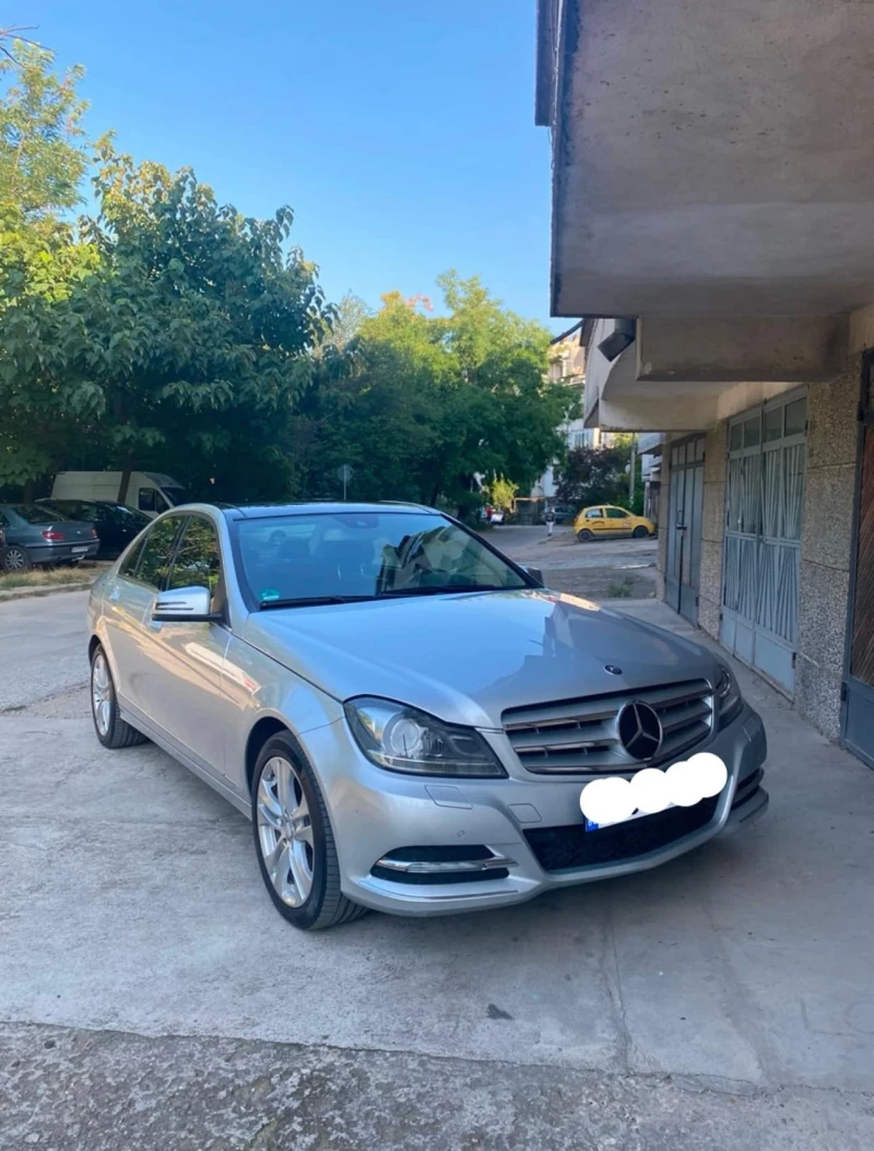 Mercedes-Benz C 300, снимка 1 - Автомобили и джипове - 48385778