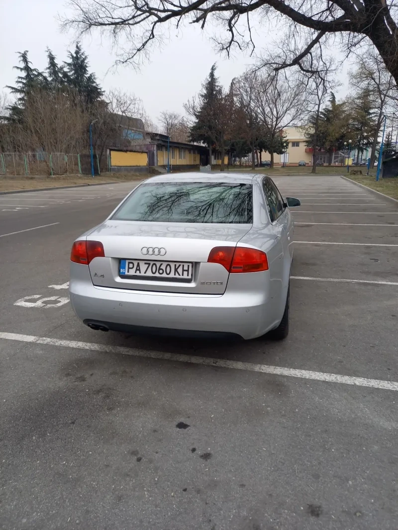 Audi A4 2.0, снимка 5 - Автомобили и джипове - 48522228