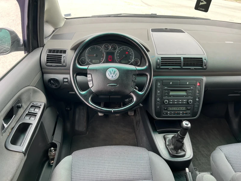 VW Sharan 1.9 TDI 116kc business Xenon 7места, снимка 11 - Автомобили и джипове - 49597773