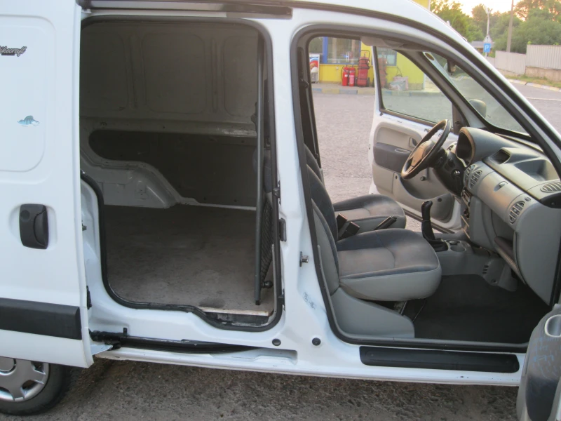 Renault Kangoo, снимка 13 - Автомобили и джипове - 50853370
