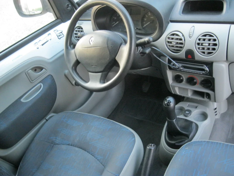 Renault Kangoo, снимка 15 - Автомобили и джипове - 50853370