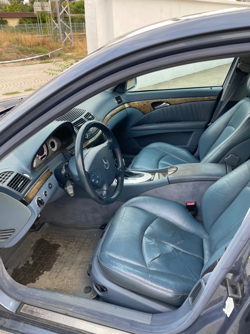 Mercedes-Benz E 320 LPG, снимка 9 - Автомобили и джипове - 52511739