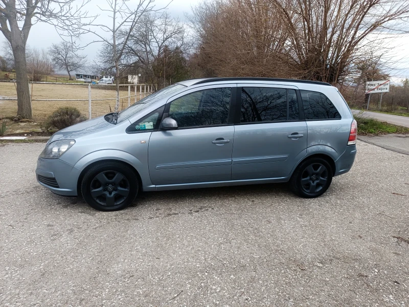 Opel Zafira 1.9 CDTI , снимка 6 - Автомобили и джипове - 52680668