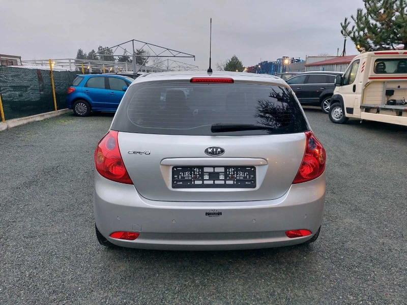 Kia Ceed 2.0i, верига мотор, снимка 11 - Автомобили и джипове - 52867564