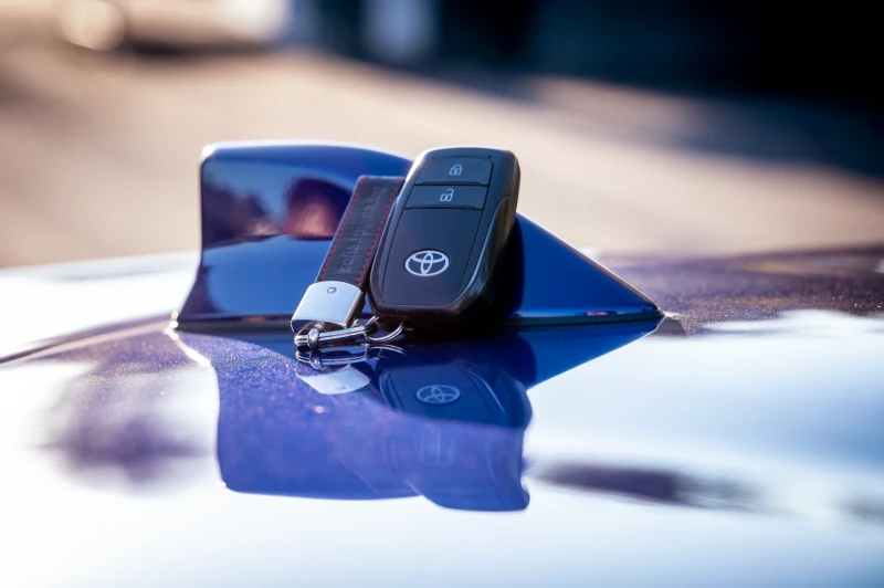 Toyota Yaris, снимка 11 - Автомобили и джипове - 52870084