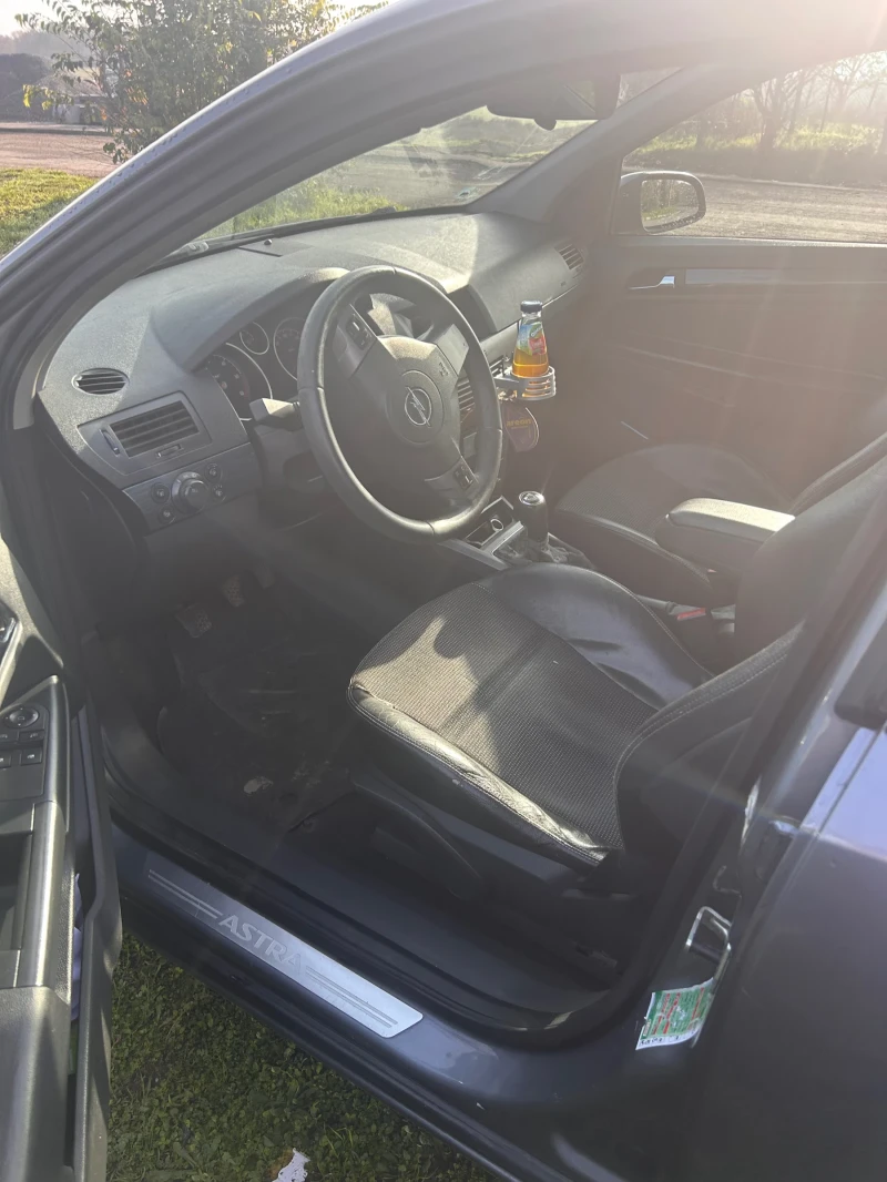 Opel Astra, снимка 6 - Автомобили и джипове - 53129473