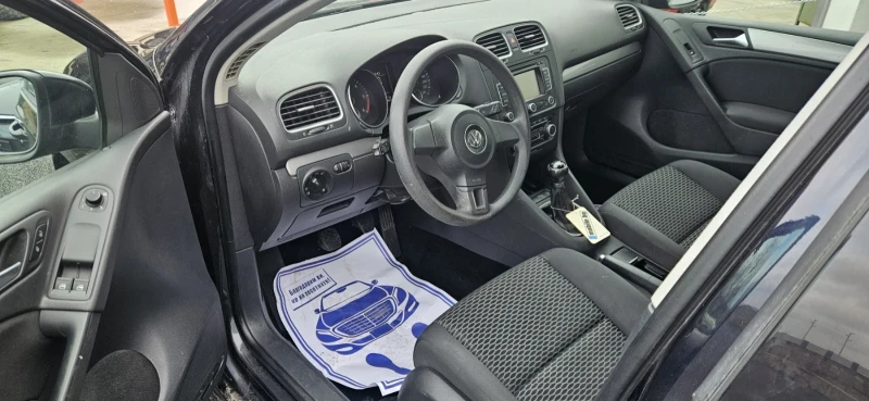 VW Golf 1.6 TDI BLUEMOUTION, снимка 10 - Автомобили и джипове - 53385417
