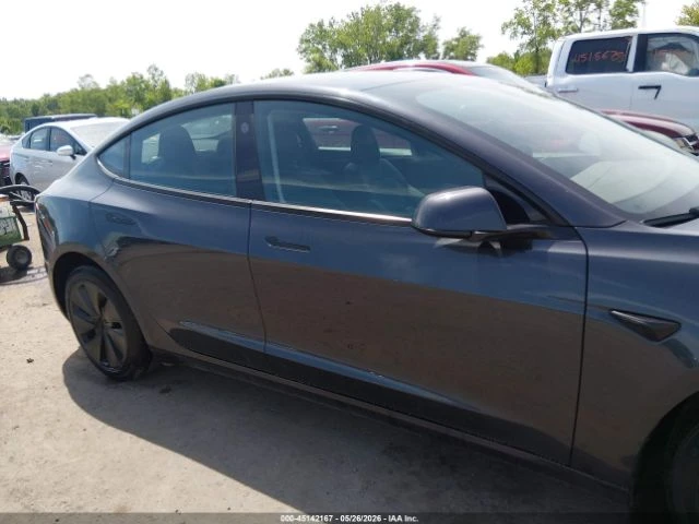 Tesla Model 3 LONG RANGE* DUAL MOTOR* КОЖА* ПОДГРЕВ* ПАНОРАМА* , снимка 12 - Автомобили и джипове - 55433886