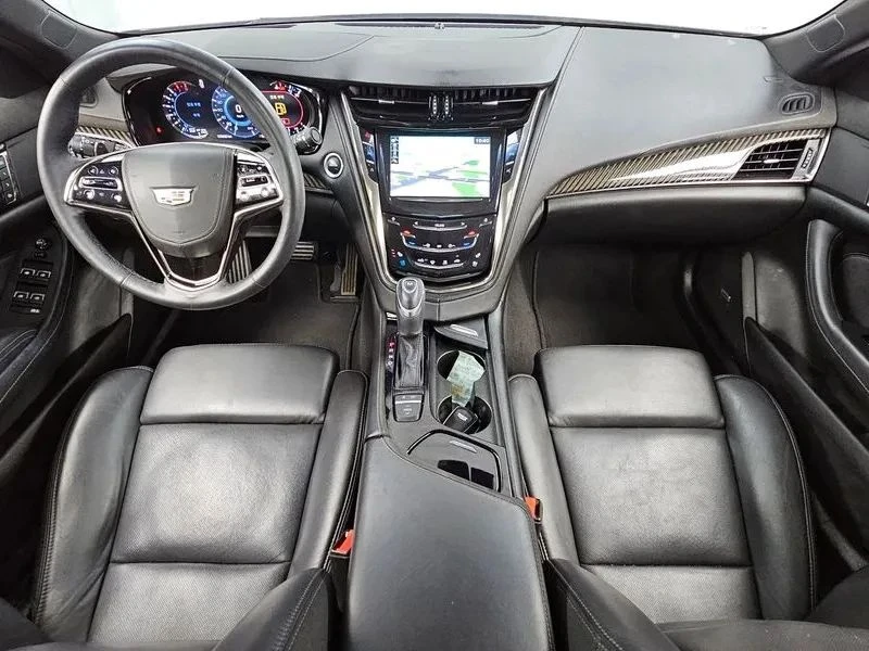 Cadillac Cts, снимка 7 - Автомобили и джипове - 56687724