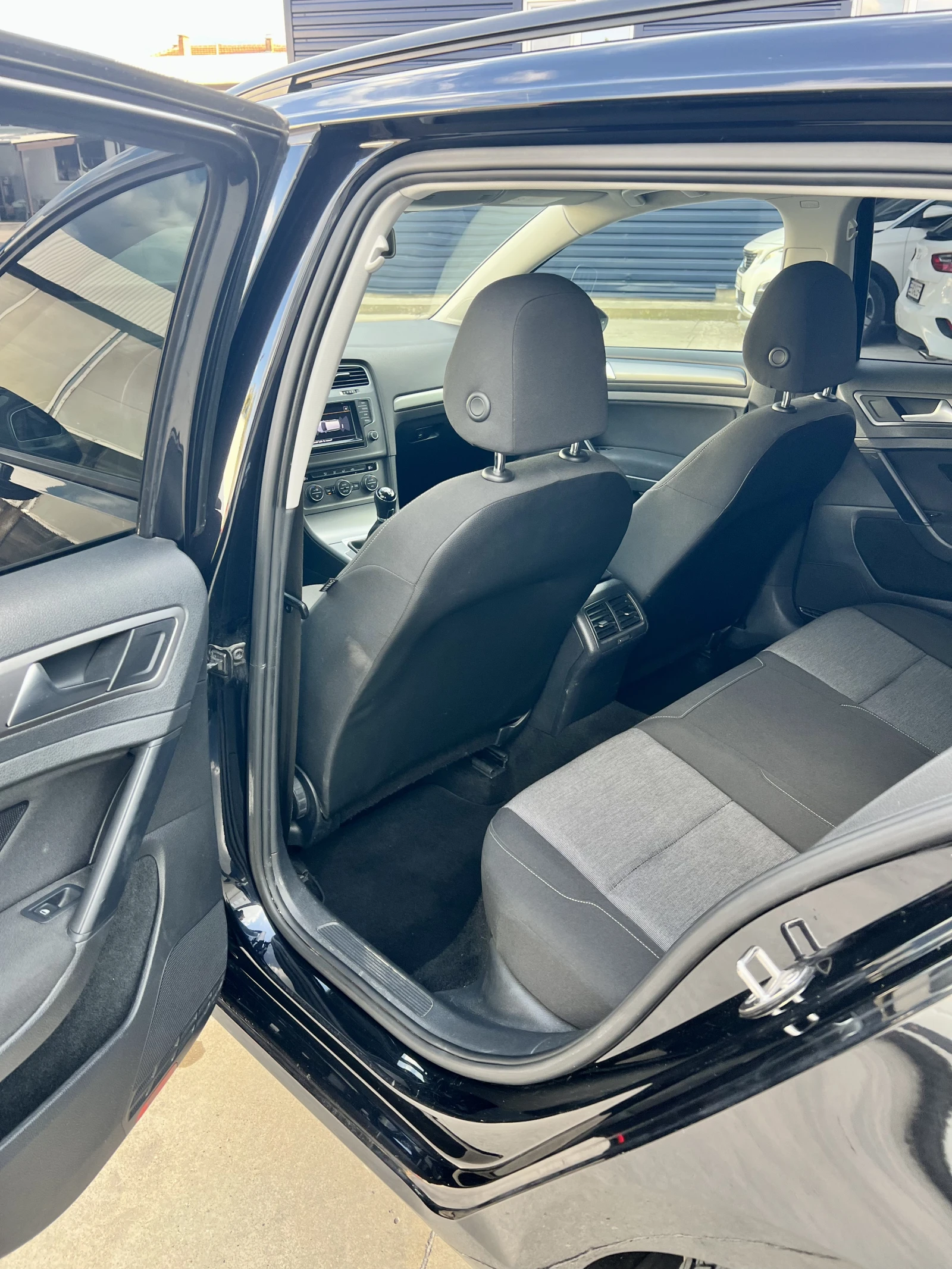 VW Golf 1.6 TDI - изображение 4