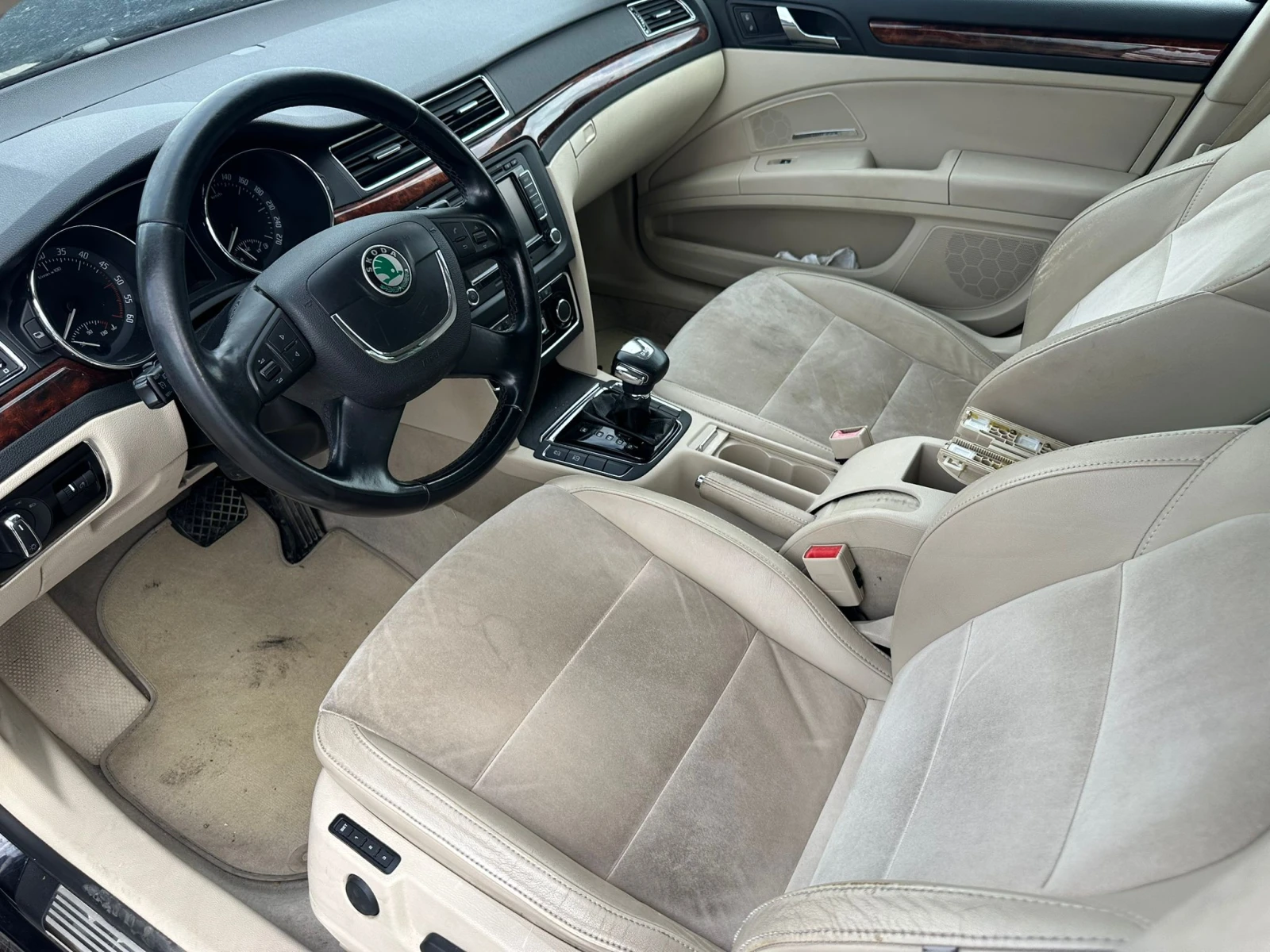 Skoda Superb / 2.0 TDI / 170 HP / SPORT /  | Mobile.bg   9