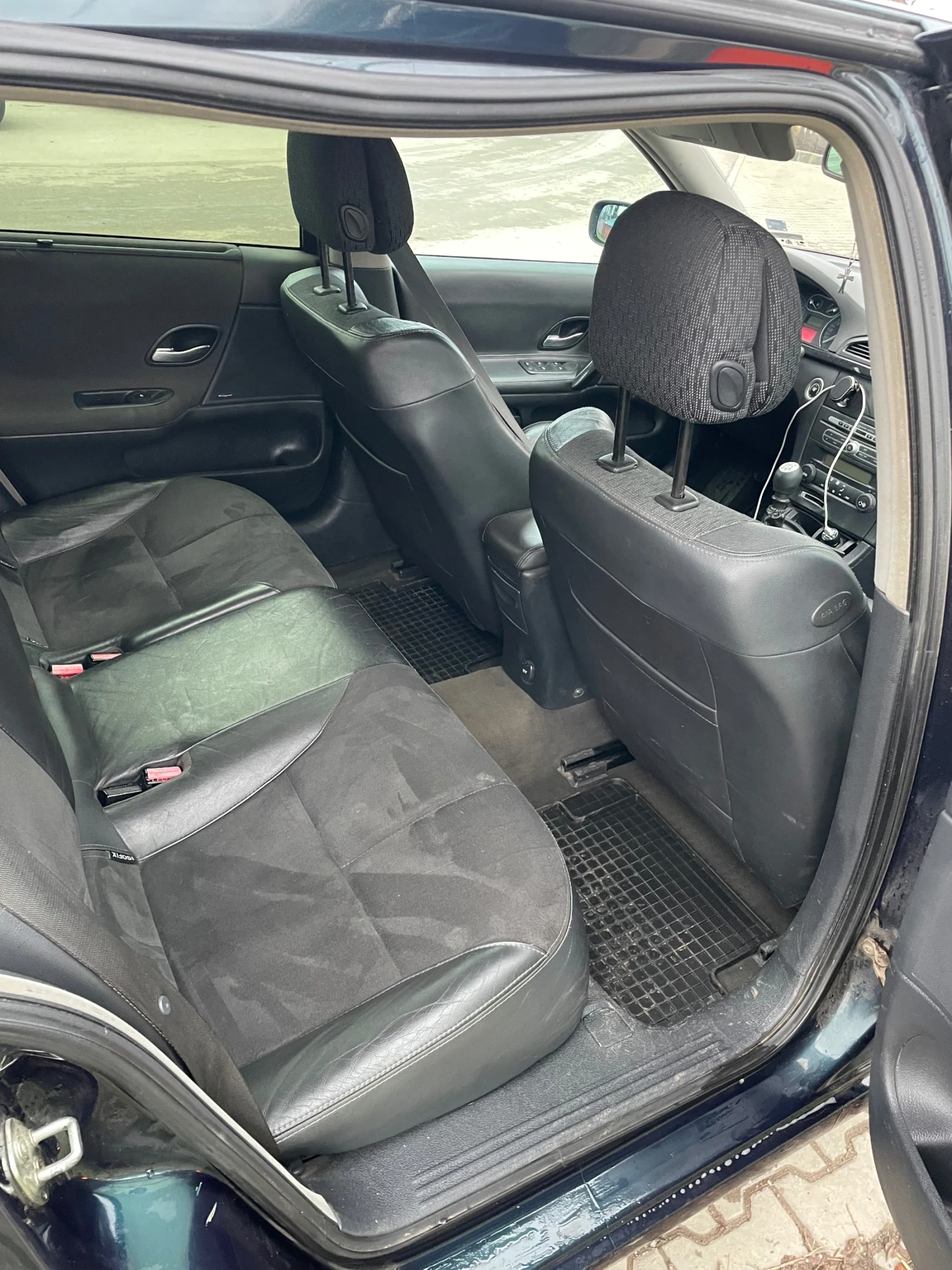 Renault Laguna 2.2dci - изображение 5