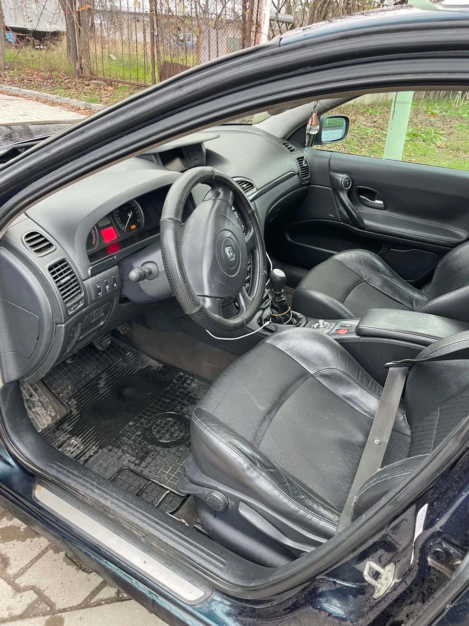 Renault Laguna 2.2dci - изображение 6