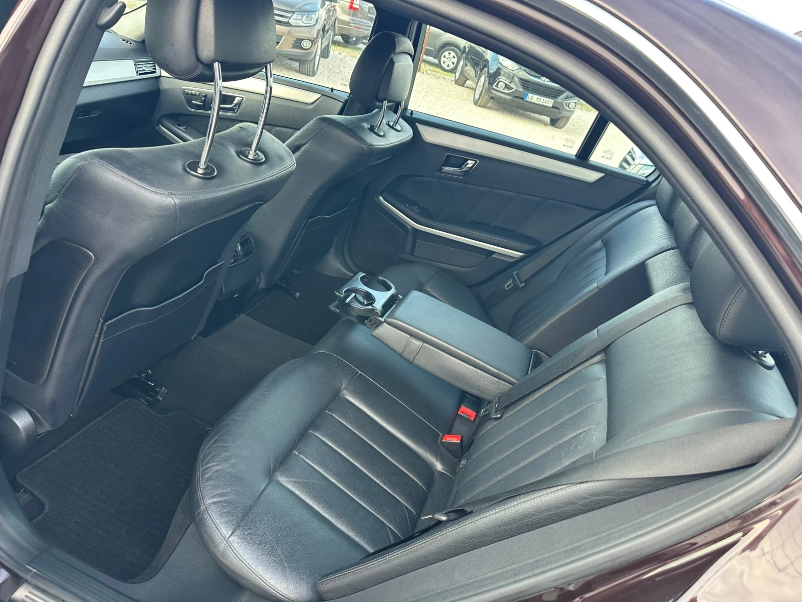 Mercedes-Benz E 350 CDI, 265к.с, ДИСТРОНИК, МЕМОРИ, ТОП!, снимка 12 - Автомобили и джипове - 52883494