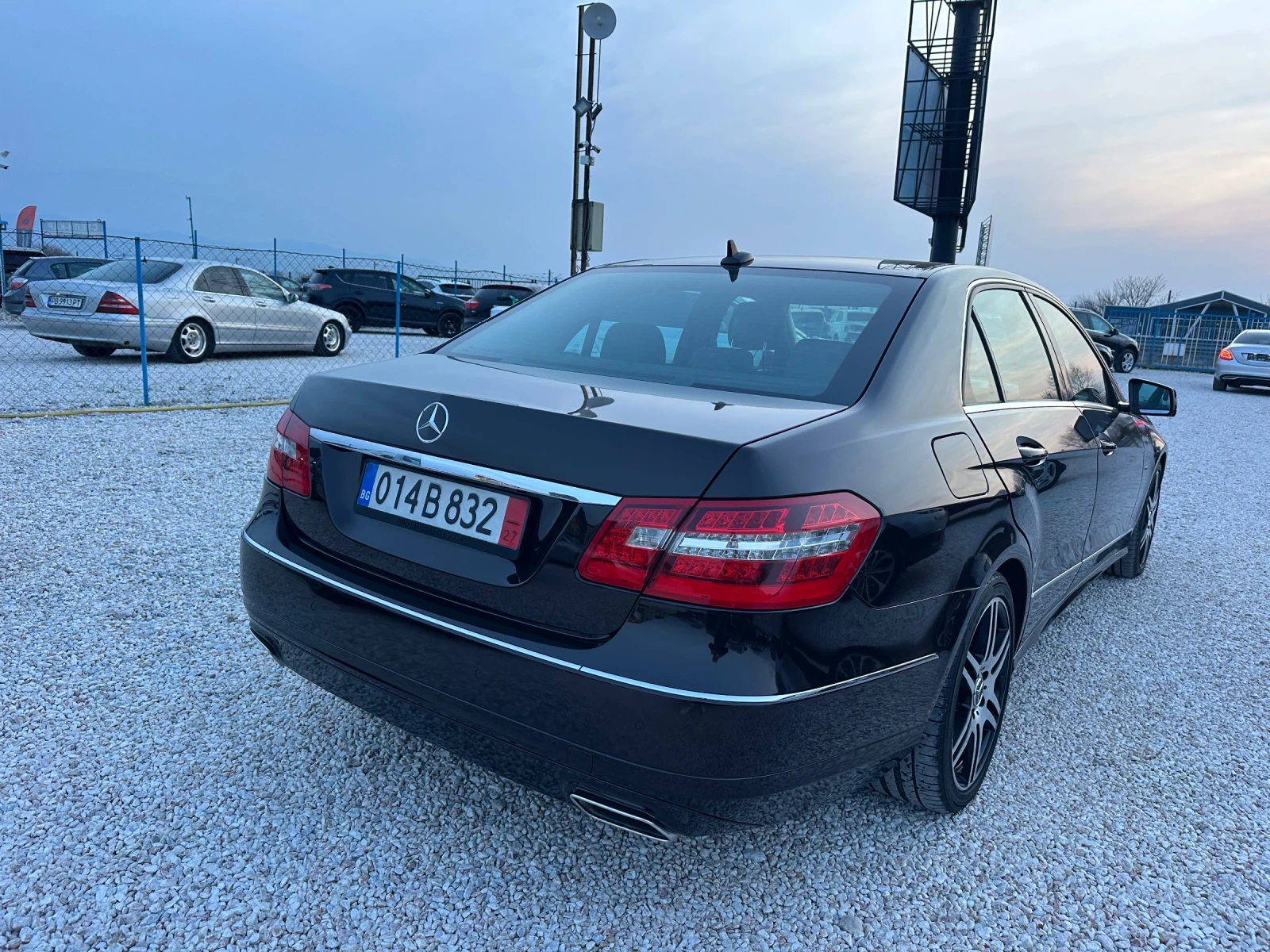Mercedes-Benz E 350 CDI, 265к.с, ДИСТРОНИК, МЕМОРИ, ТОП!, снимка 7 - Автомобили и джипове - 52883494