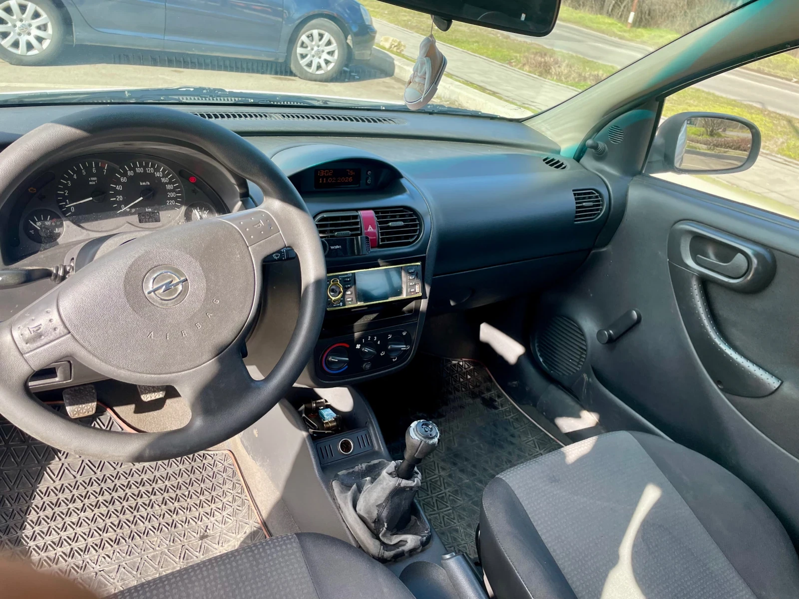 Opel Corsa  - изображение 5