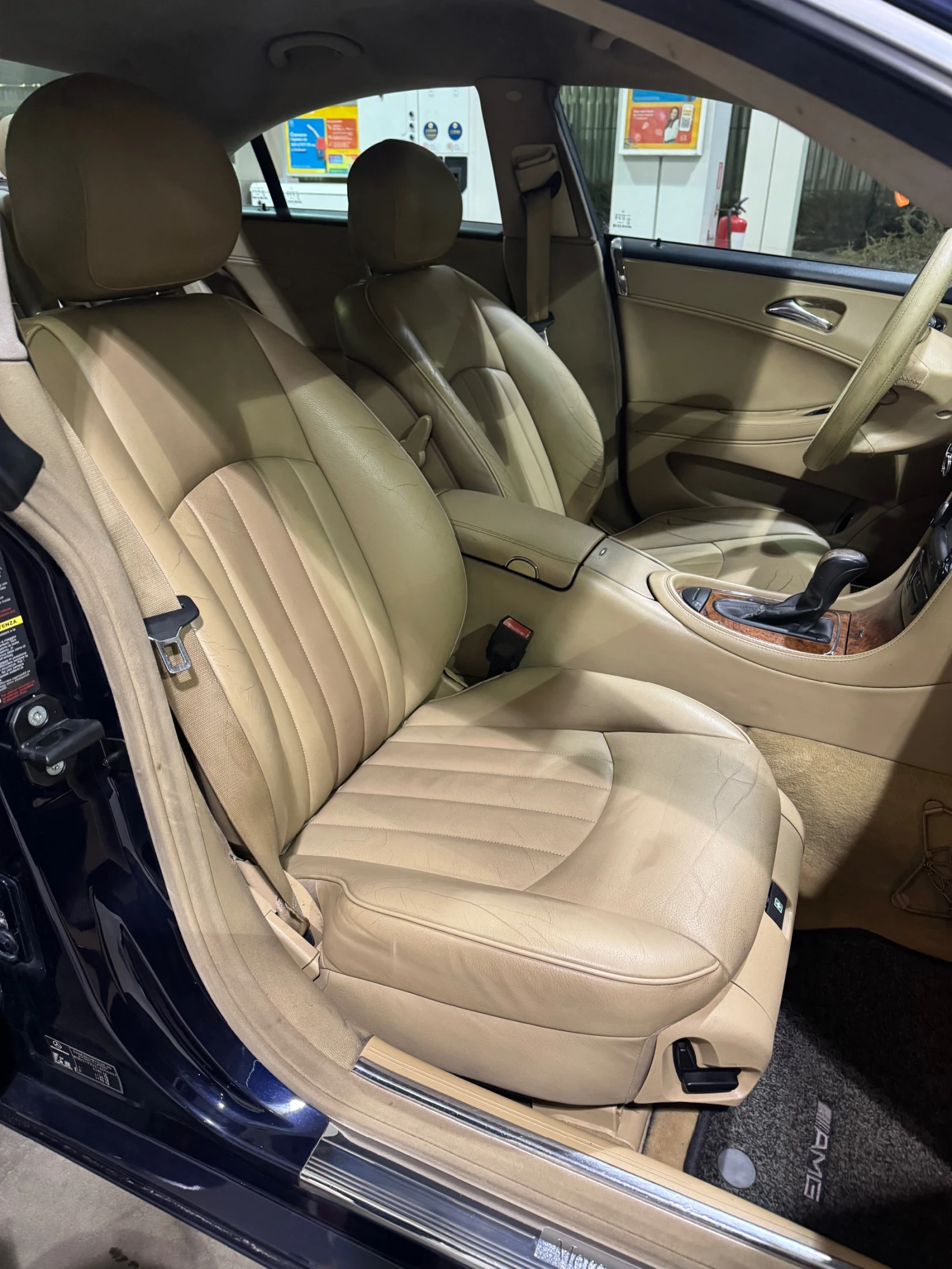 Mercedes-Benz CLS 320, снимка 11 - Автомобили и джипове - 53831564