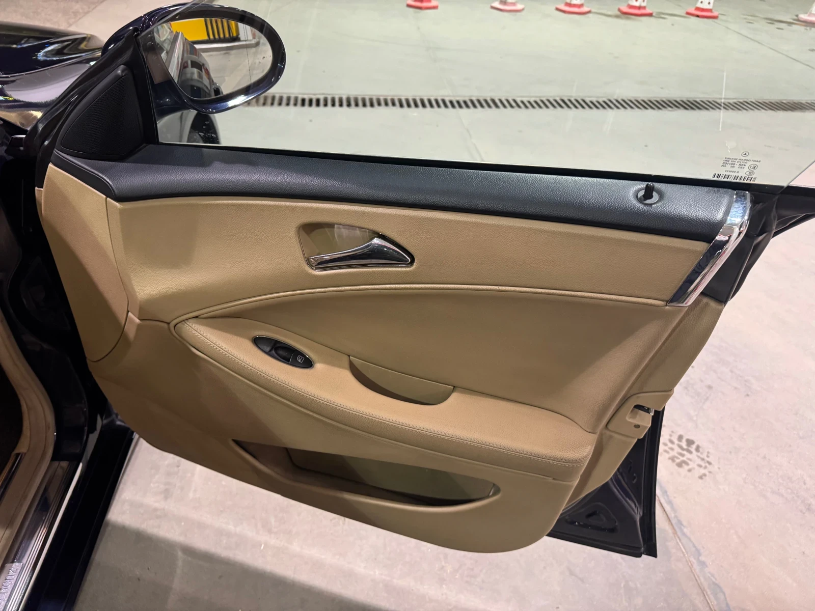 Mercedes-Benz CLS 320, снимка 12 - Автомобили и джипове - 53831564