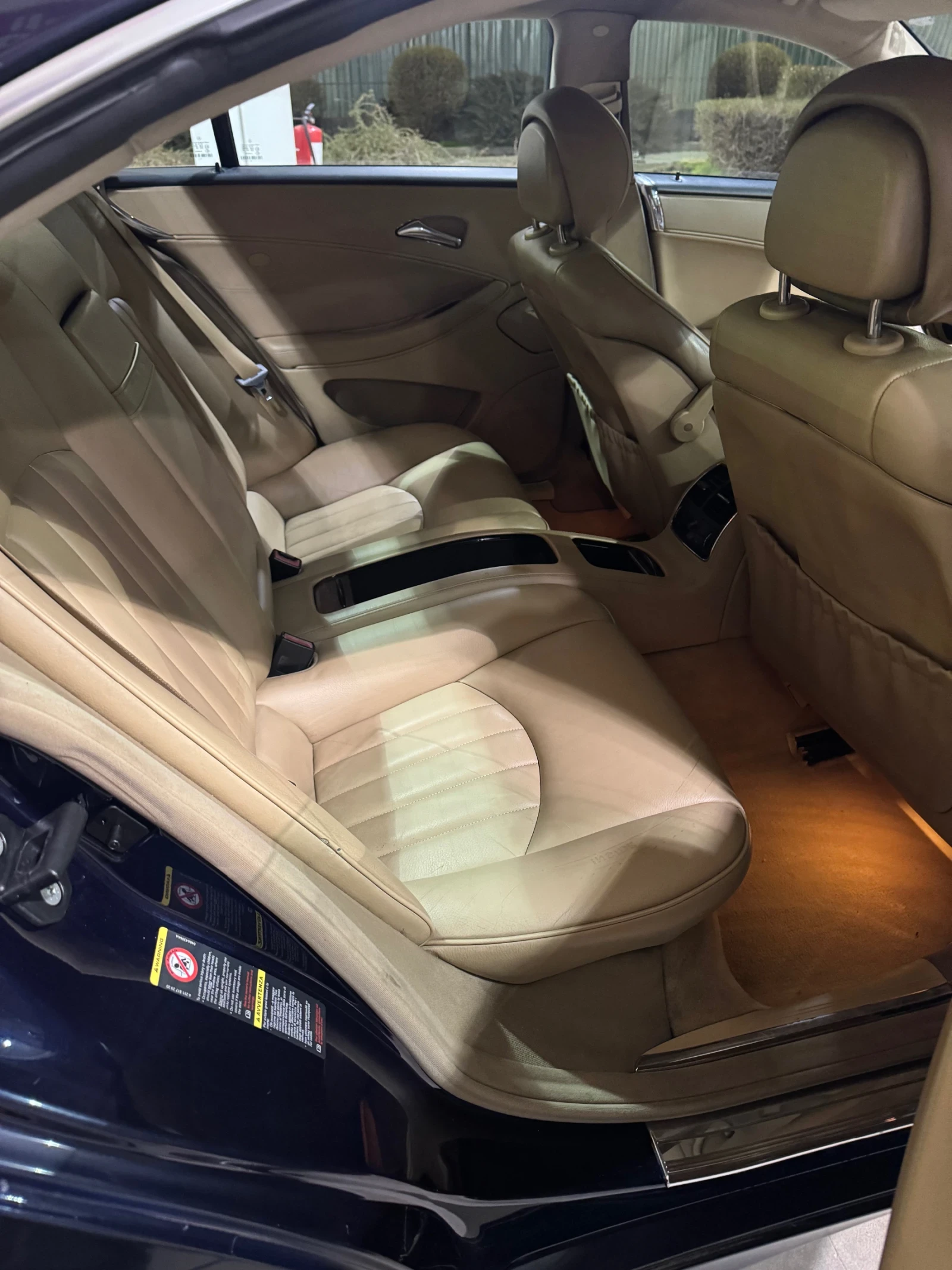 Mercedes-Benz CLS 320, снимка 13 - Автомобили и джипове - 53831564