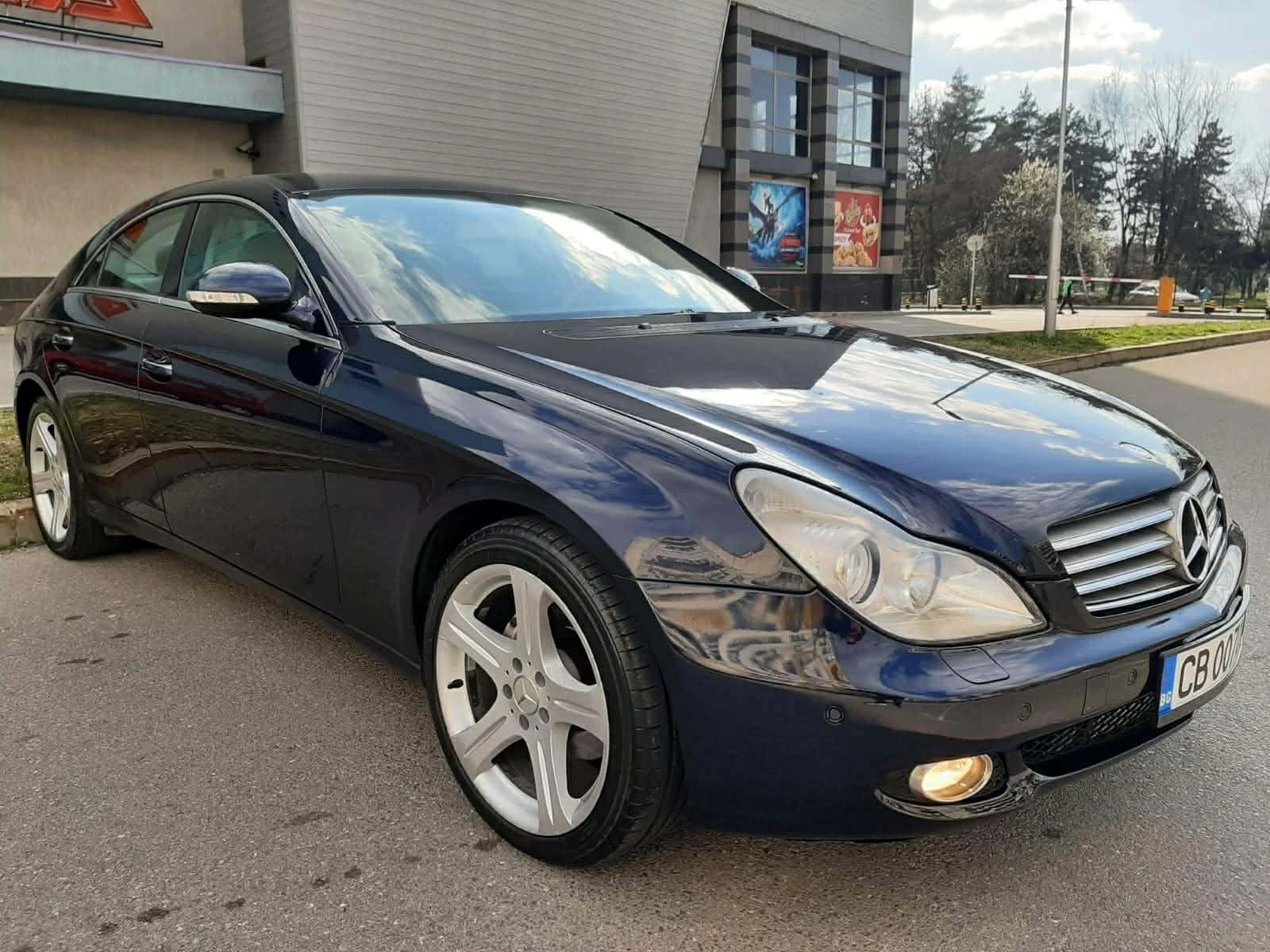 Mercedes-Benz CLS 320, снимка 2 - Автомобили и джипове - 53831564