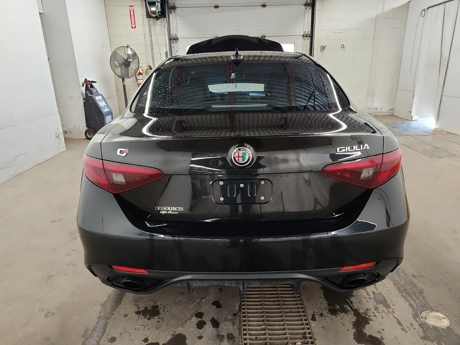 Alfa Romeo Giulia VELOCE/AWD/H&K/Distronic, снимка 6 - Автомобили и джипове - 54429186