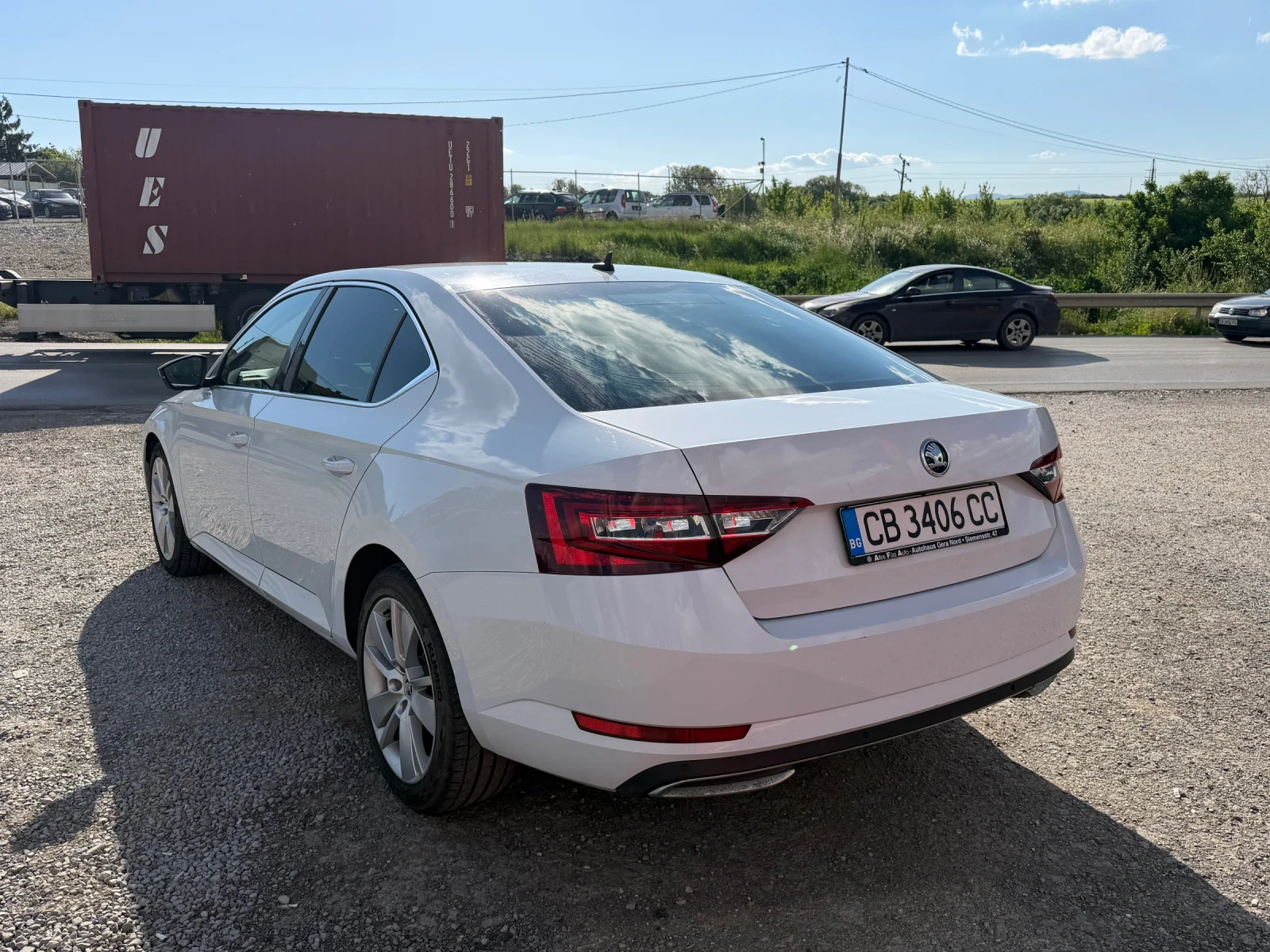 Skoda Superb ТОП* СОБСТВЕН ЛИЗИНГ, снимка 5 - Автомобили и джипове - 54710730