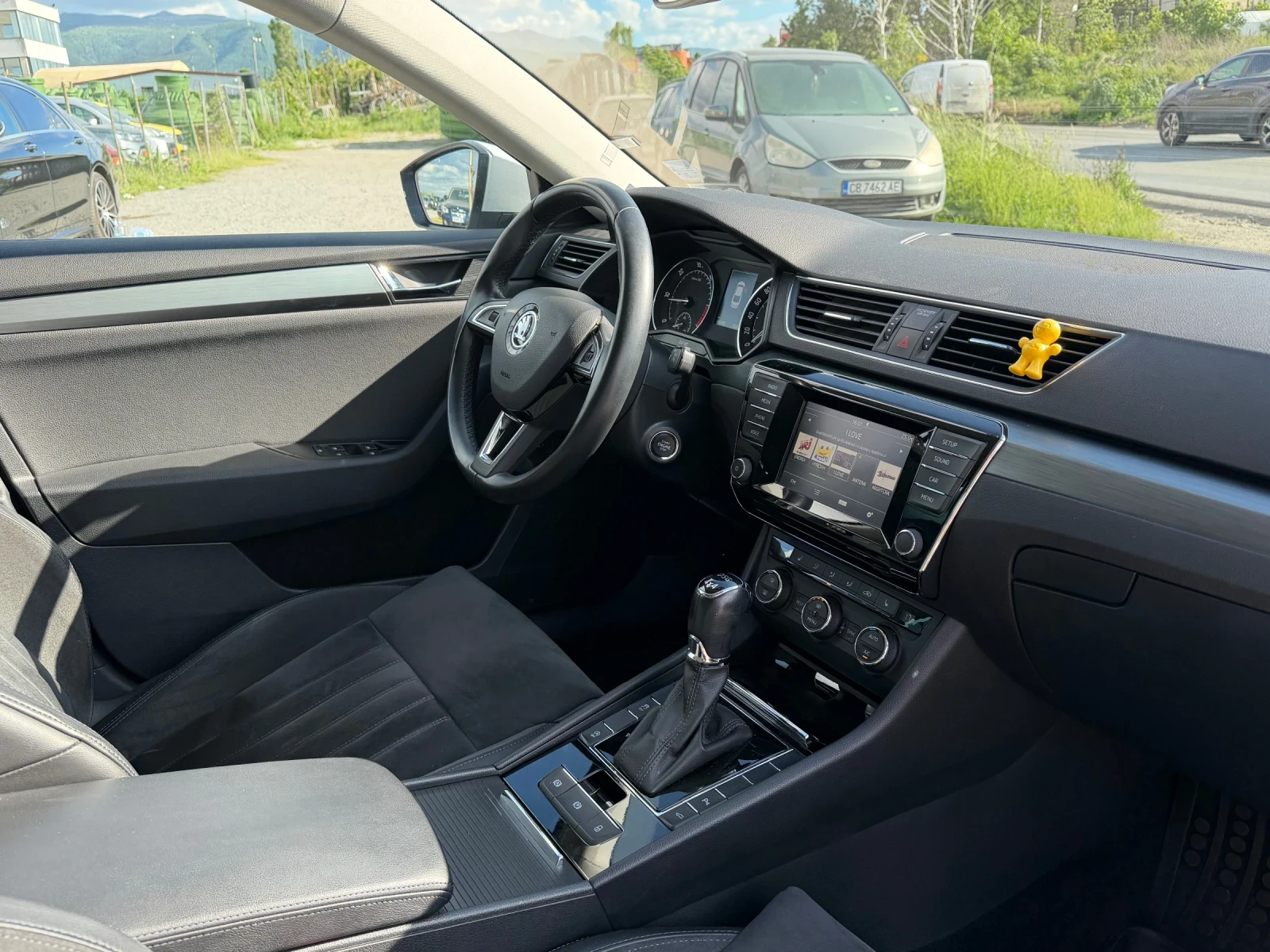 Skoda Superb ТОП* СОБСТВЕН ЛИЗИНГ, снимка 10 - Автомобили и джипове - 54710730