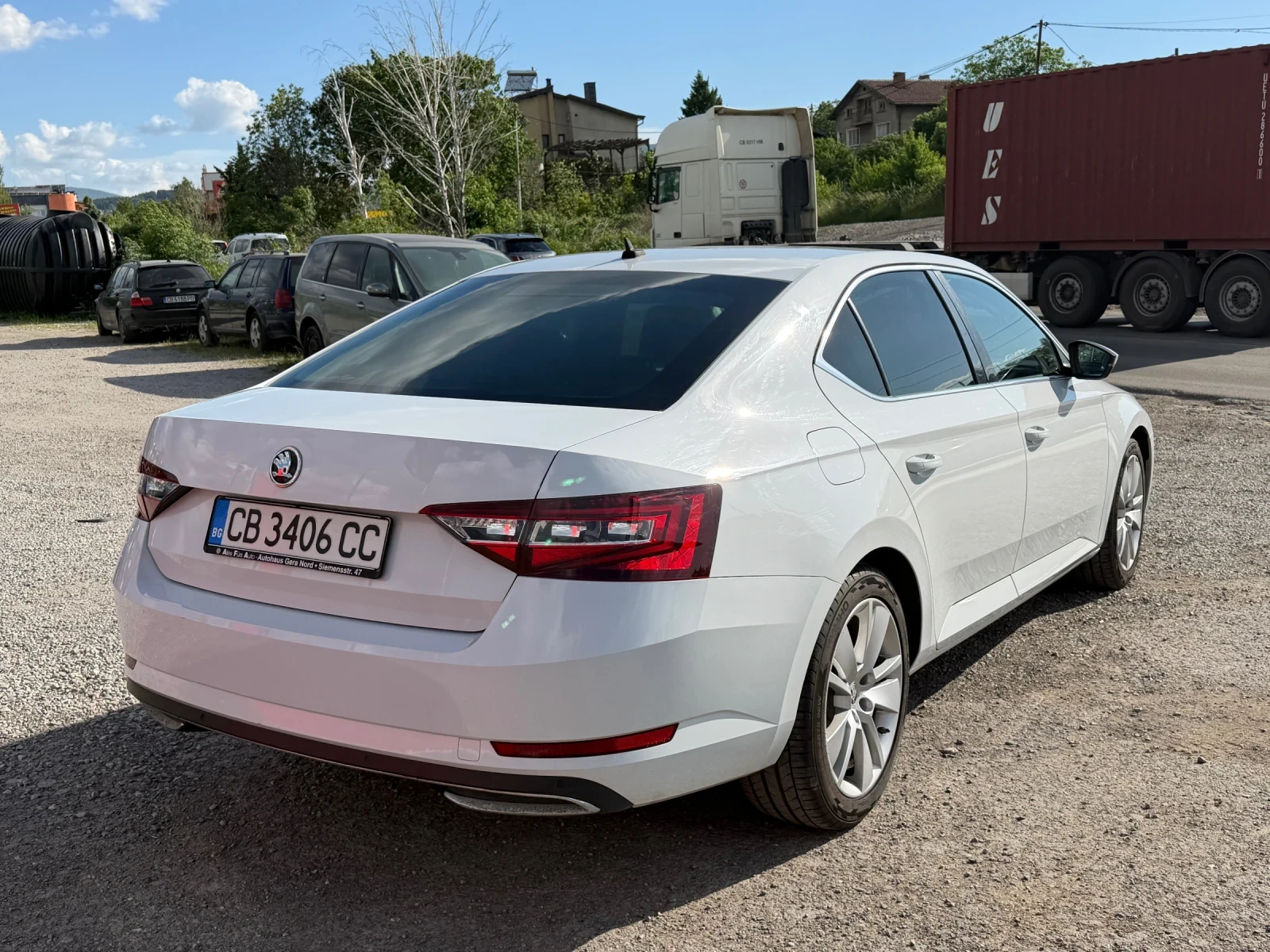 Skoda Superb ТОП* СОБСТВЕН ЛИЗИНГ, снимка 7 - Автомобили и джипове - 54710730