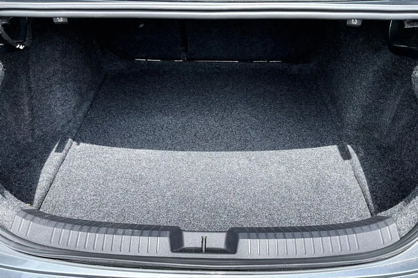 VW Jetta HIGHLINE * AвтоКредит * (ЦЕНА ДО БГ), снимка 5 - Автомобили и джипове - 54895705