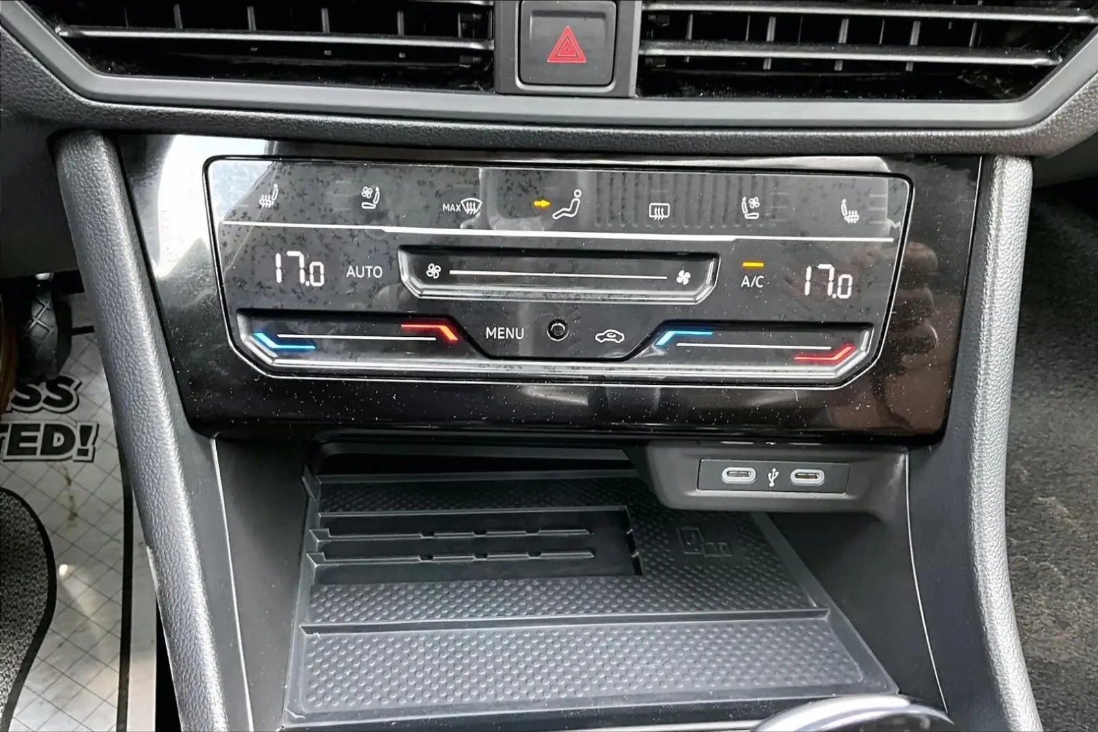VW Jetta HIGHLINE * AвтоКредит * (ЦЕНА ДО БГ), снимка 12 - Автомобили и джипове - 54895705