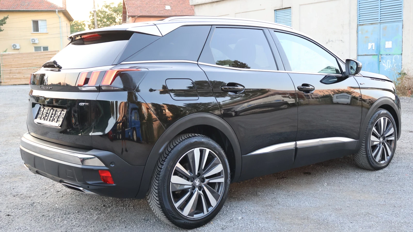 Peugeot 3008 GT- line 2.0HDI 181КС. EAT8 Масаж Keyless 101 Хил, снимка 4 - Автомобили и джипове - 55578809