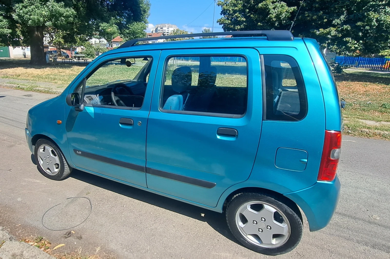 Suzuki Wagon r Лек, снимка 4 - Автомобили и джипове - 55605251