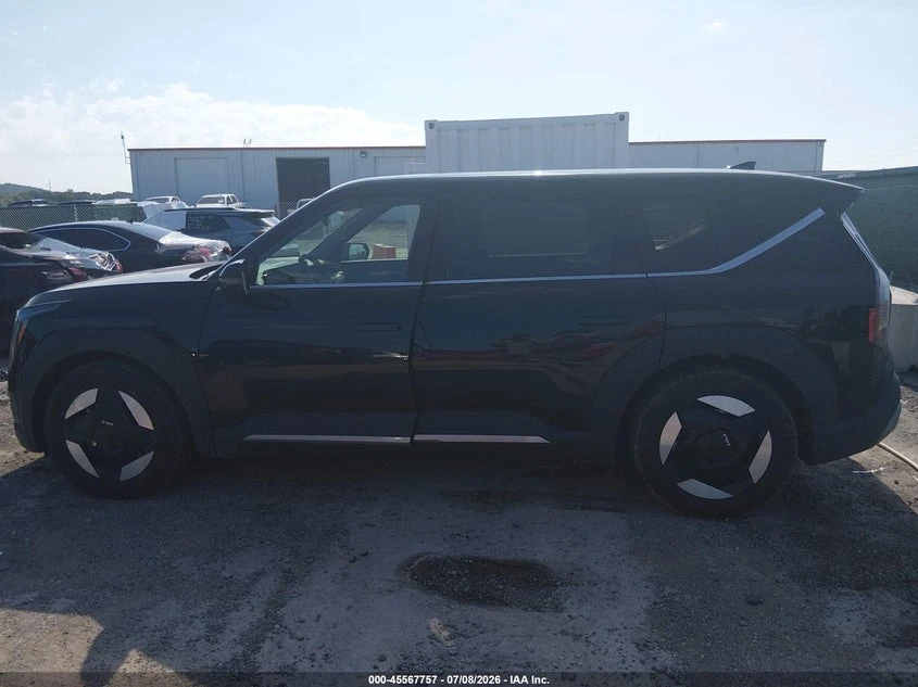 Kia EV9 Light Long Range, снимка 13 - Автомобили и джипове - 55634790