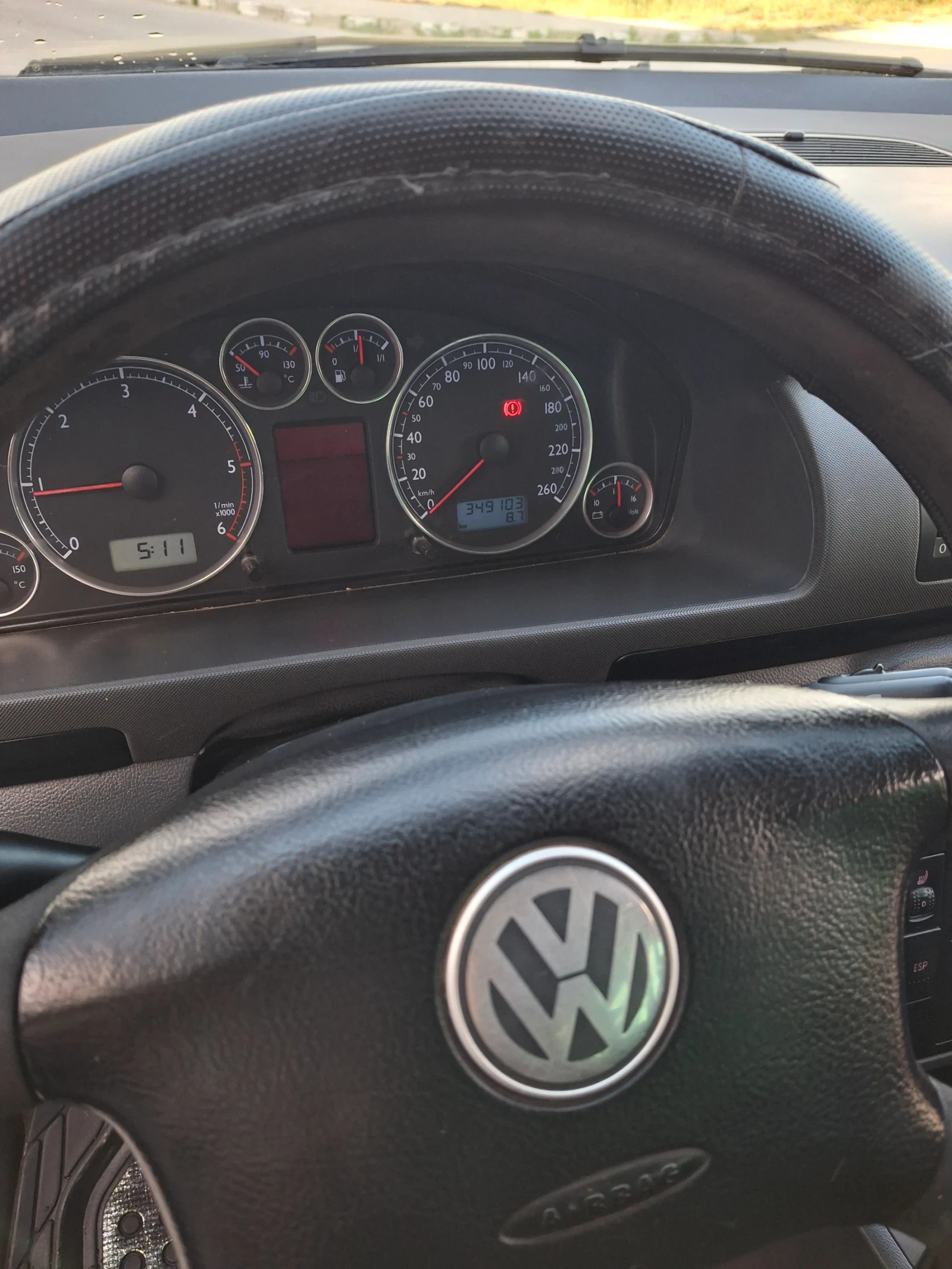 VW Sharan 1.9 131, снимка 10 - Автомобили и джипове - 55661772