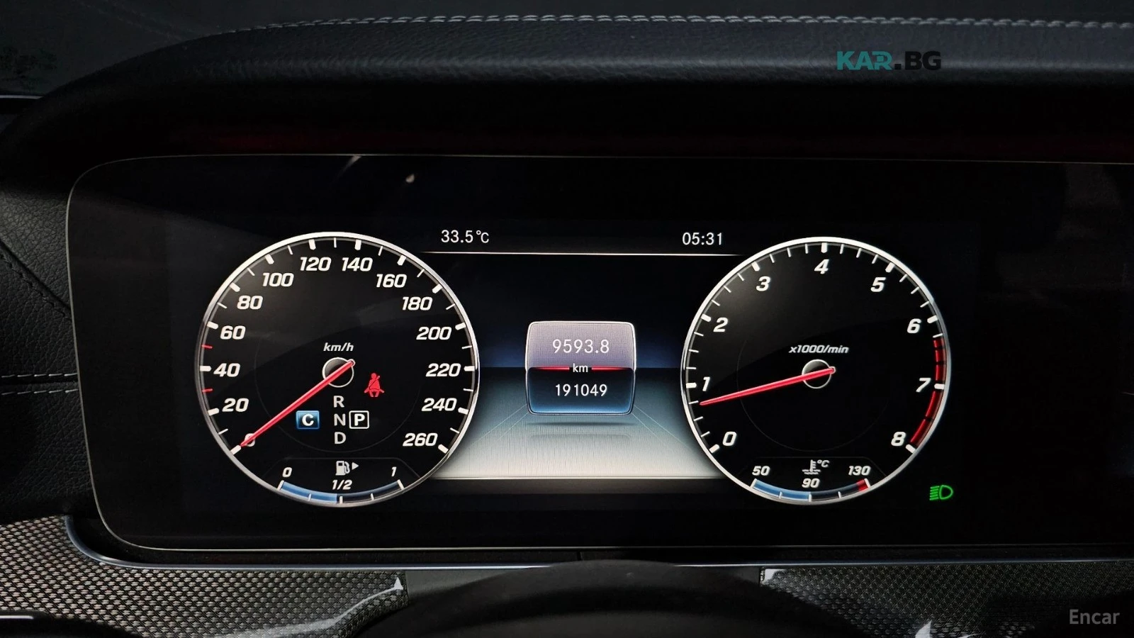 Mercedes-Benz E 300 4MATIC/AMG-LINE/DRIVE-ASSISTS/SUNROOF, снимка 9 - Автомобили и джипове - 55841979