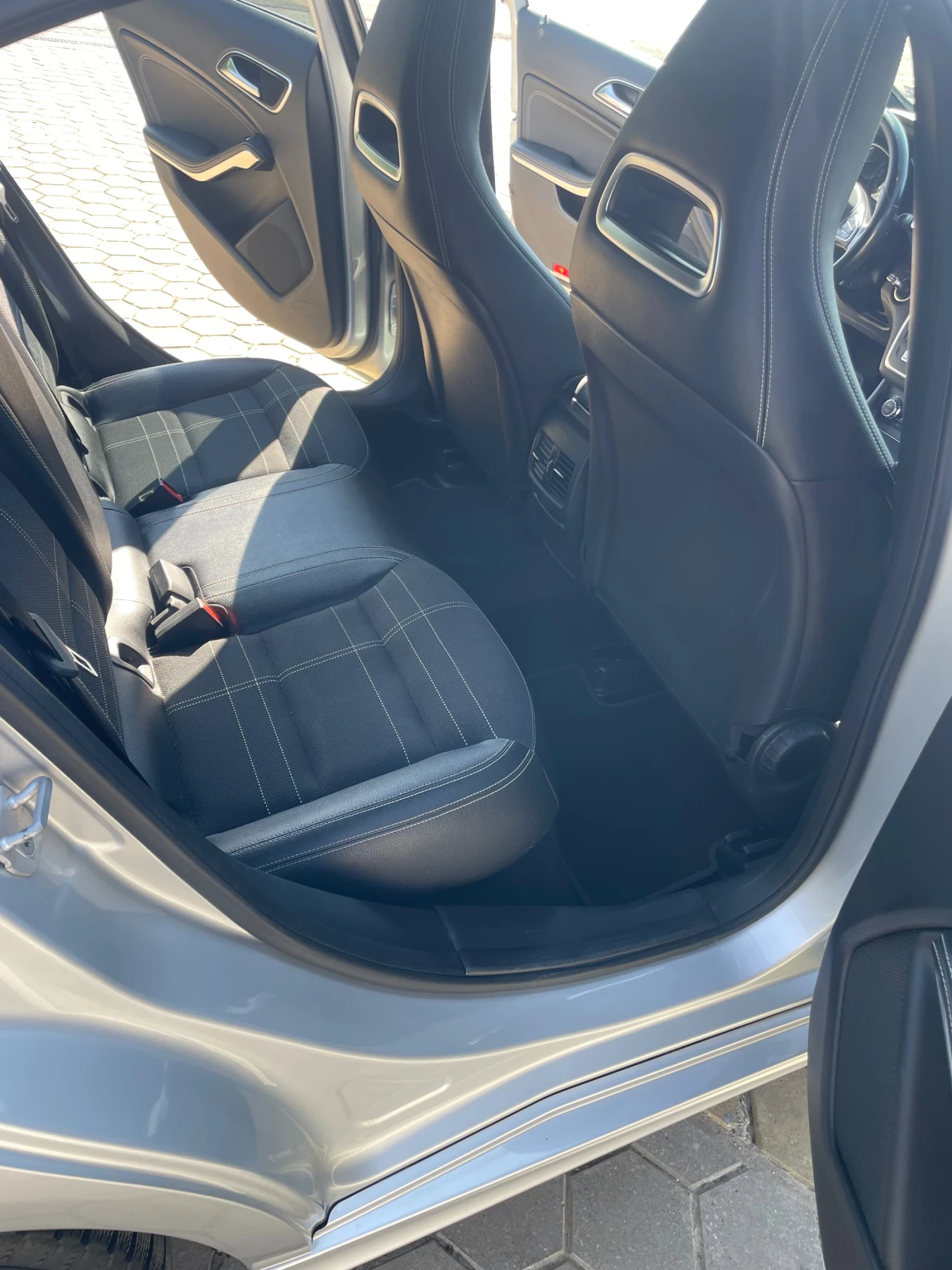 Mercedes-Benz A 200, снимка 5 - Автомобили и джипове - 55935922